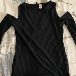 Ribbed off the shoulder shirt